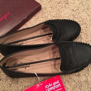 Dexflex Comfort Dayzy Loafers NIB Size 10